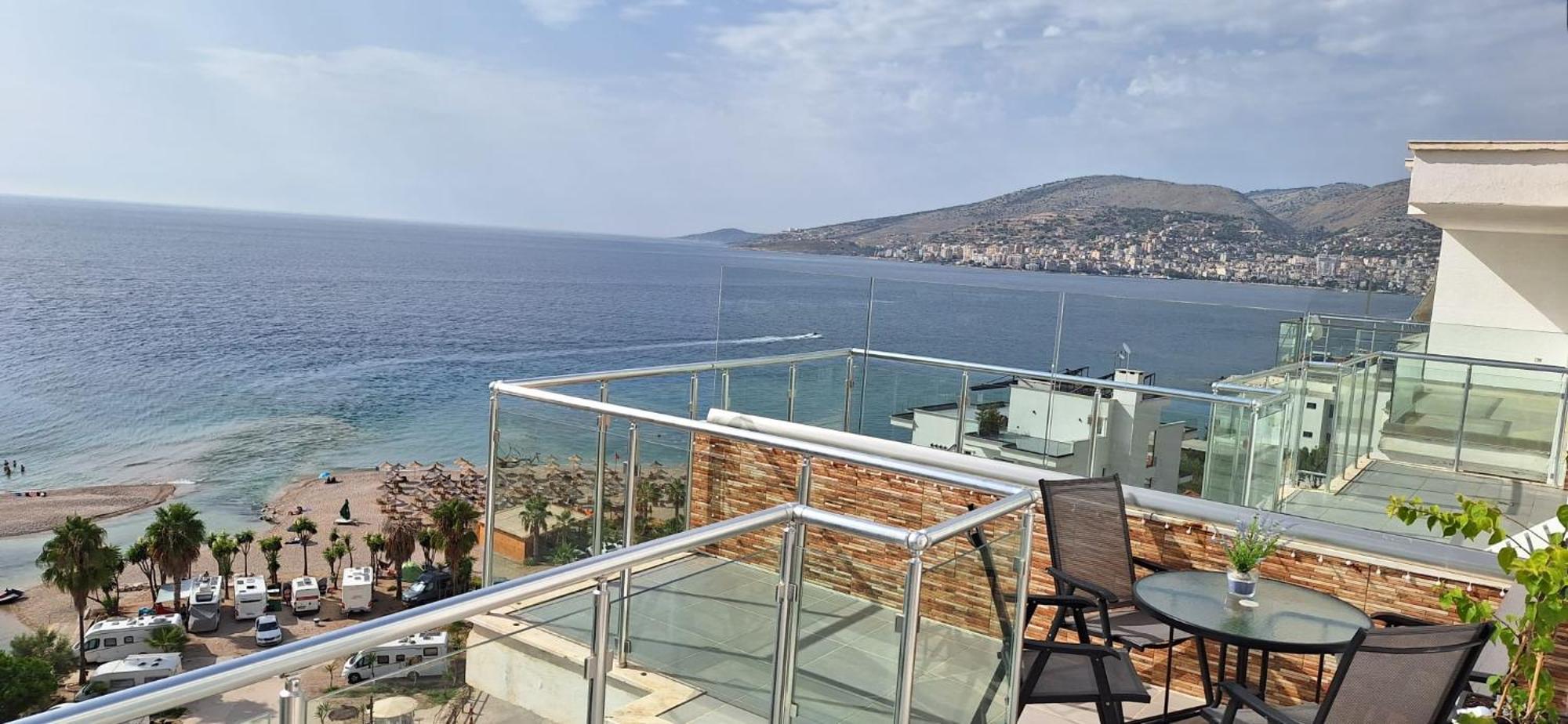 Sadet'S Penthouse Saranda Apartment Exterior photo